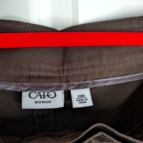 Cato Women's Dress Capris Size requests 20W - Picture 2 of 4
